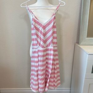 ModCloth-Ixia dress, Size small. NWT.